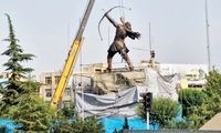 تحلیل روزنامه شرق از نصب نماد آرش کمانگیر