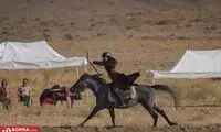 تصویر نکته‌دار از چند زن اسب سوار در کردان کرج