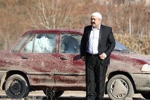  تفریح خانوادگی بازیگر سریال نون خ در ساحل خزر