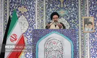 احمد خاتمی: شاه، فرعون وار مردم را می‌کُشت