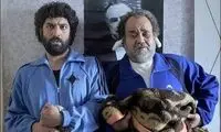 بی‌تابی مجید صالحی مقابل منزل اکبر عبدی