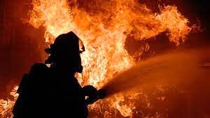 آتش‌سوزی گسترده در خیایان ولیعصر 
