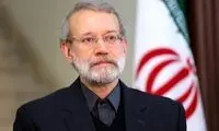 پوشش متفاوت علی لاریجانی در مراسم ختم