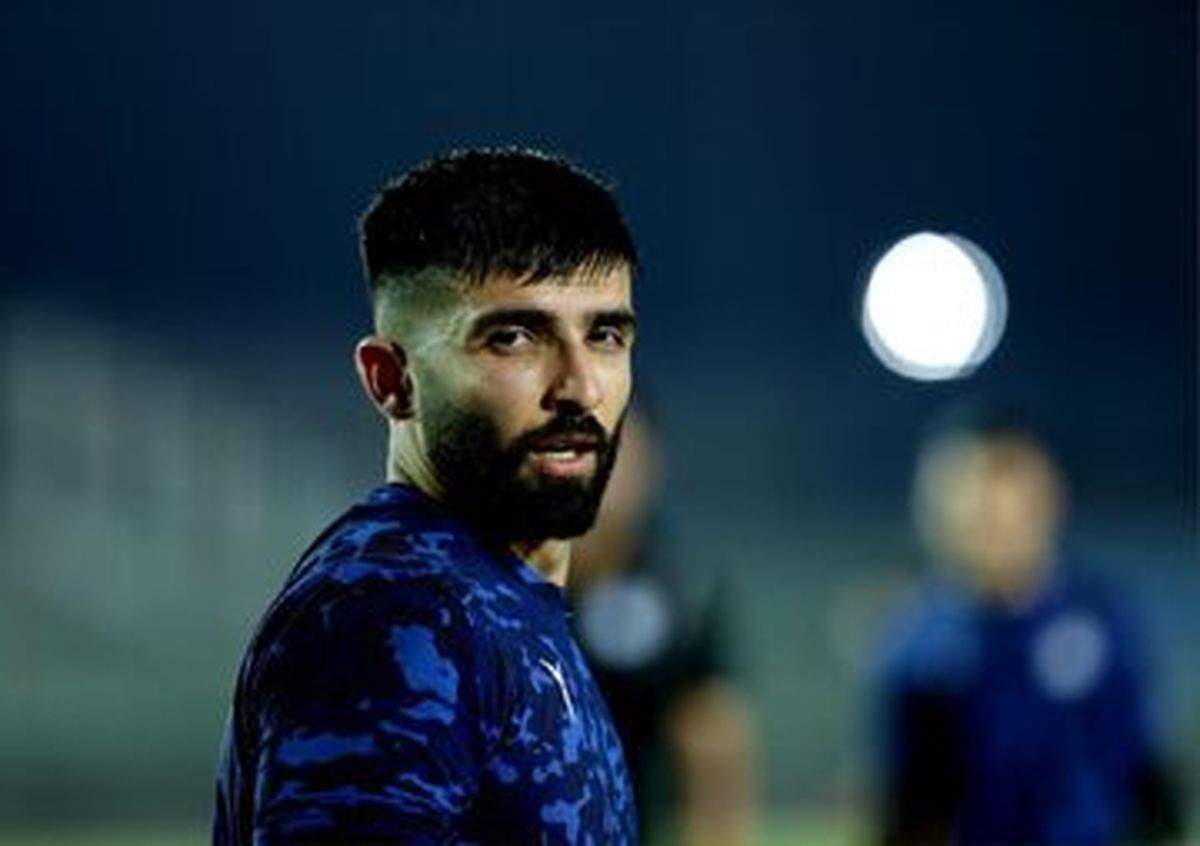   تشویق شدید جانشین حسینی از سوی هواداران 