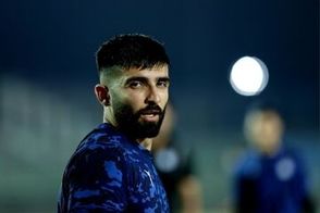 تشویق شدید جانشین حسینی از سوی هواداران