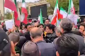 ویدئو برگزاری تجمع علیه آتش بس در میدان انقلاب