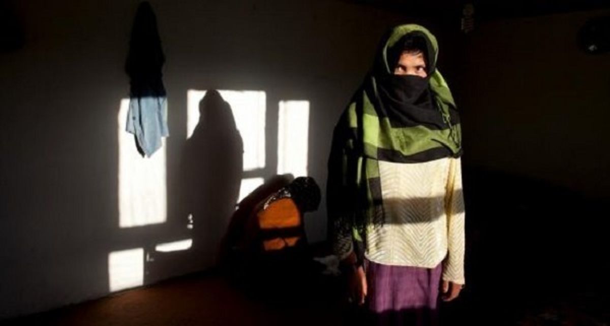 عاملان ازدواج اجباری زنان محاکمه می‌شوند