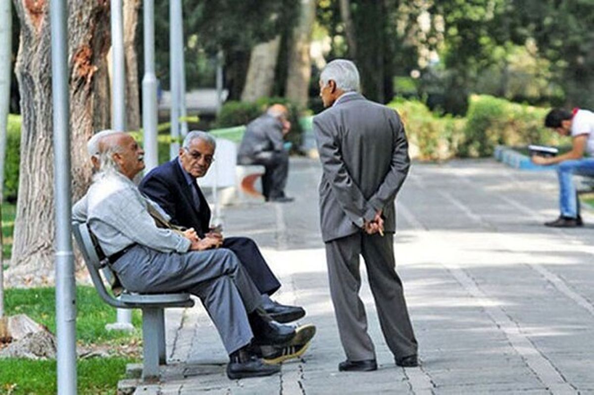 سن جدید بازنشستگی مردان و زنان اعلام شد
