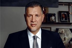  دیدار علی دایی با خواننده گروه بلک کتس