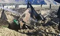 تصادف باورنکردنی سوخو ۲۲ با پراید در بزرگراه!