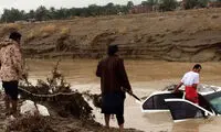 لحظه هولناک وقوع سیل در جاده کرج به چالوس
