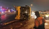 واژگونی اتوبوس مسافری در جاده ساوه