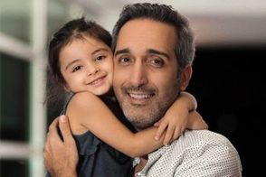دختر امیر ژوله و دوست پشمالویش دل همه را بردند