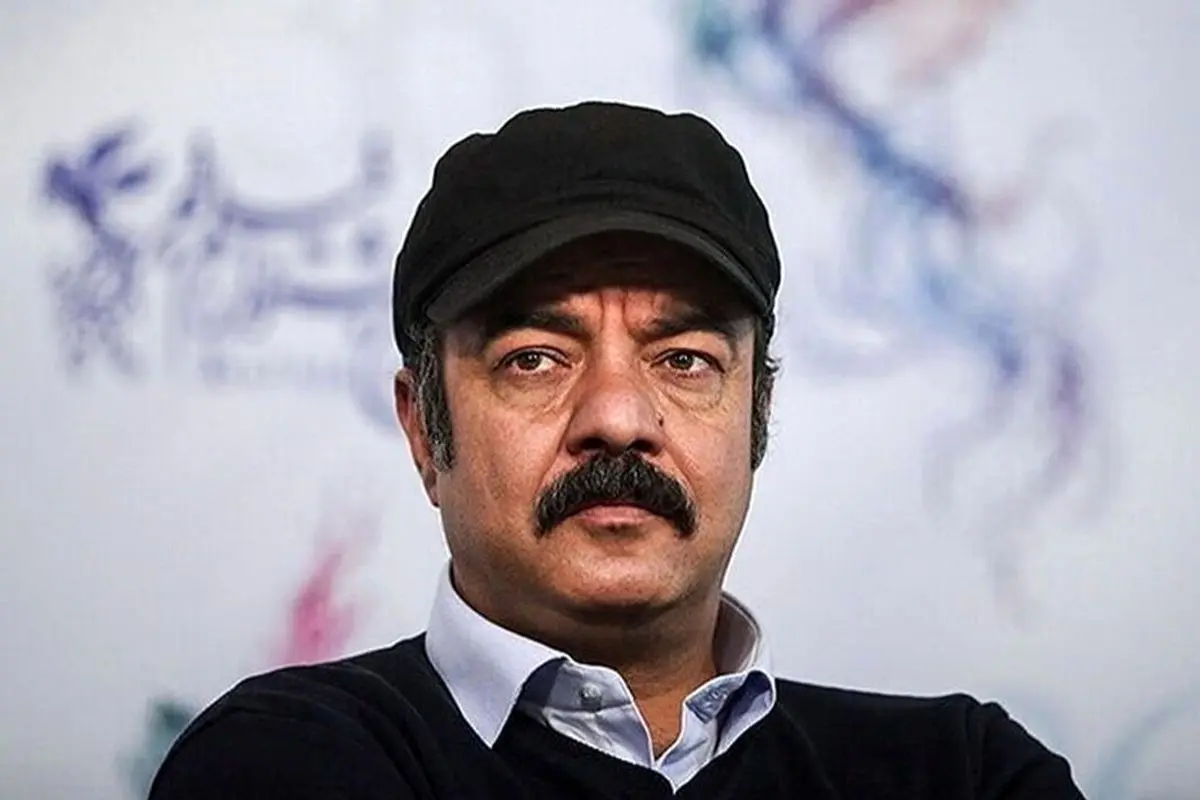 ویدئویی از حضور سعید آقاخانی در مراسم تدفین پدرش