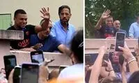 امباپه پادشاه این شهر کوچک شد