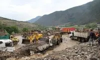 حجم گل و لای ناشی از وقوع سیلاب در محور سوادکوه