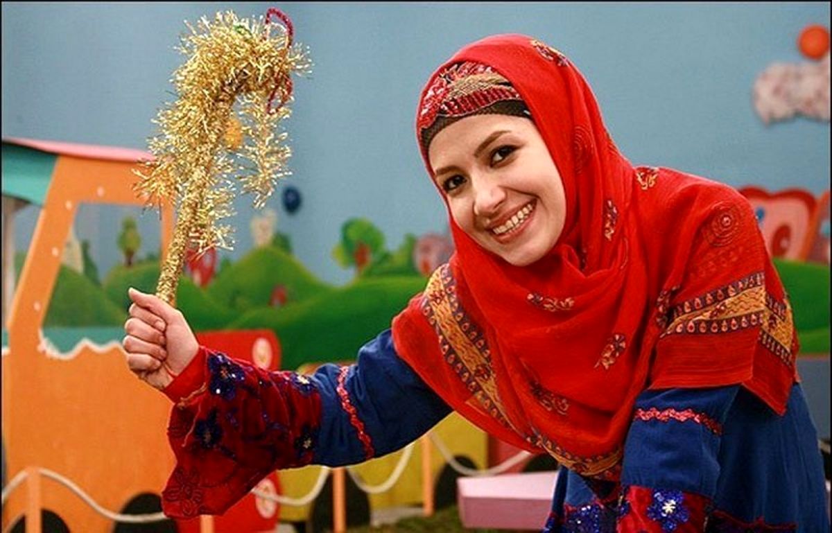   تیپ متفاوت خاله شادونه جلب‌توجه کرد 