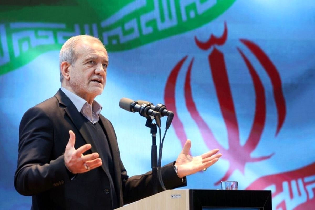   اولتیماتوم پزشکیان به اداراتِ بدون پنل خورشیدی 