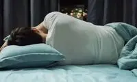 دلیل پنهان عرق کردن زیاد در خواب که نمی‌دانستید!