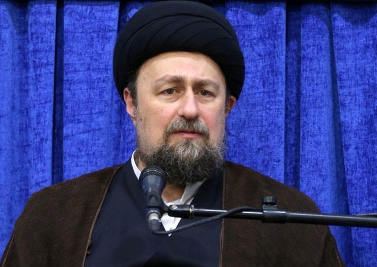   وقتی سیدحسن خمینی سوژه‌ی دوربین‌های سلفی می‌شود 