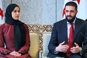 جولانی به همسرش مدرک دانشگاهی داد