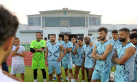 استقلالی‌ها در کیش آب شدند
