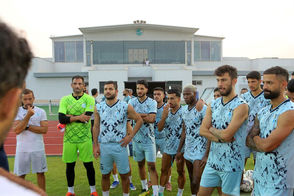 استقلالی‌ها در کیش آب شدند