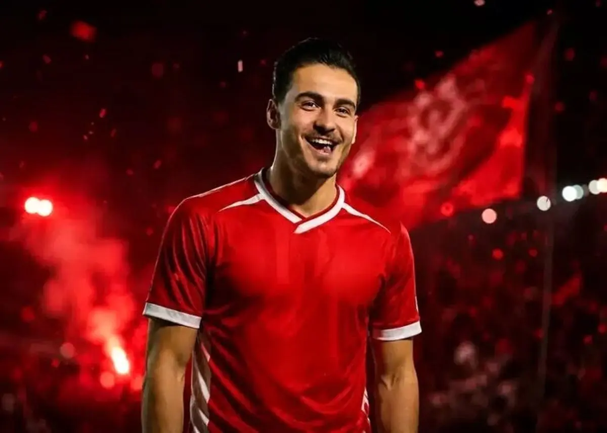 کسری طاهری در میان بازیکنان پرسپولیس دیده شد