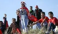 جشن قهرمانی تراکتوری‌ها سوژه جالبی برای تمسخر نیست