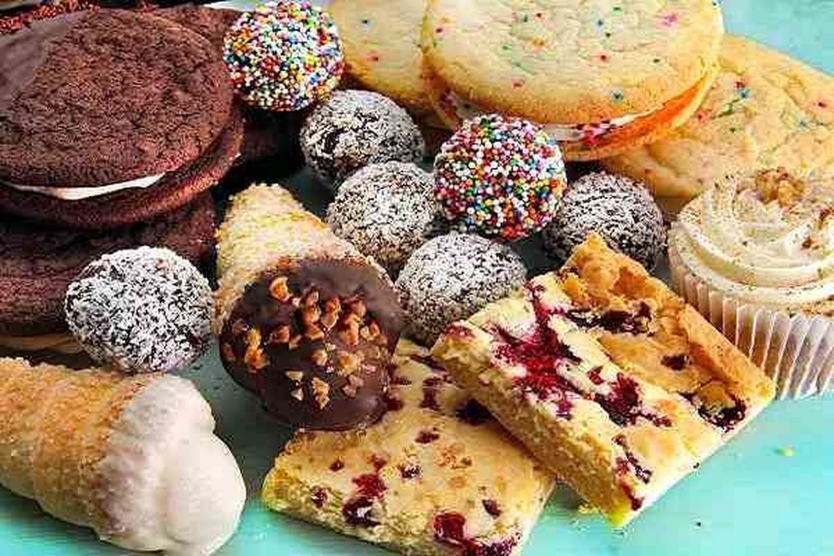   طرز تهیه شیرینی ۱۰دقیقه‌ای، بدون فر و همزن! 