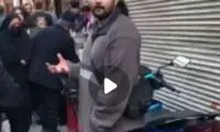 عجیب‌ترین فروشنده بازار تهران را ببینید