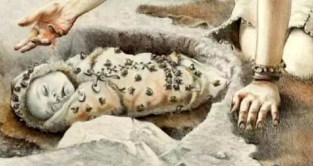 آیین تدفین نوزادان دختر در ۱۰هزار سال قبل 