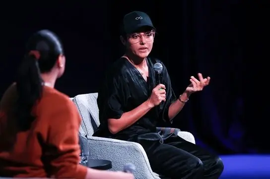 گلشیفته فراهانی خودش را تیتر یک کرده است