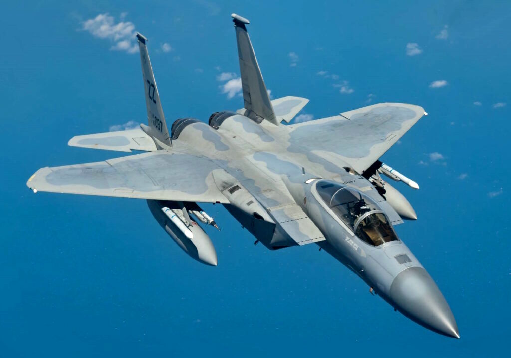 آیا تاکنون هیچ جنگنده آمریکایی از نوع F-15 ساقط نشده است؟