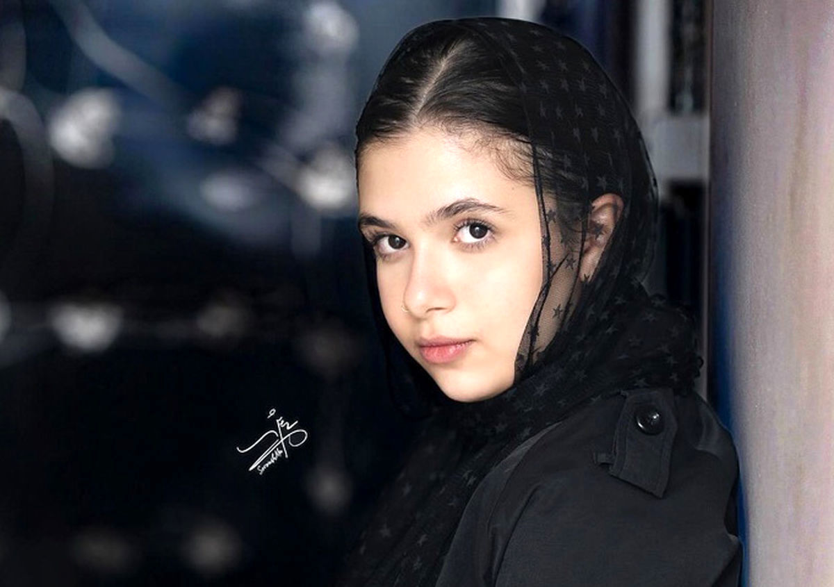 چهره مغموم نفس بازغی در یک مراسم جلب توجه کرد