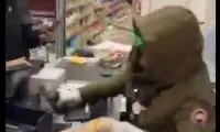 غارت باکلاس فروشگاه در بحبوحه اعتراضات فرانسه!