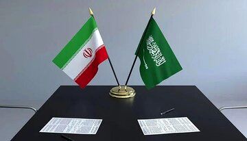 حضور سفیر ایران در ضیافت شام سفیر عربستان