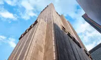 ساختمانی عجیب و غریب در قلب شهر نیویورک