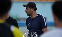 سرمربی آبی‌ها: استقلال دربی را به مدیرانش باخت!