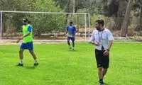 تمرین عجیب و غریب فوتبال با چشم‌بند!