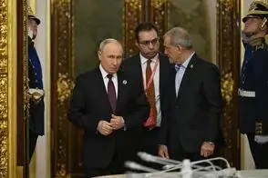 احترام نظامی پزشکیان به سرباز پوتین در کرملین
