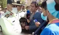 لحظه دستگیری سارقان قمه‌به‌دست در عملیات پلیس