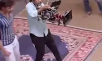 حرکات عجیب یک فیلمبردار بالیوود سوژه شد