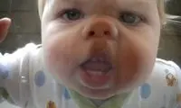 10 عکس خیلی خنده‌دار از چهره‌های چسبیده به شیشه