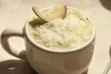 یک ماگ، چند ماده ساده و یک کیک خوشمزه!