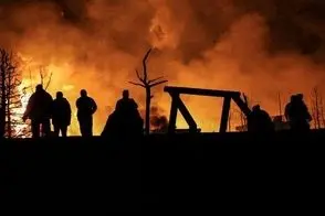 تصاویر تازه و آخرالزمانی از انبار نفت شهران