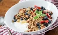 دستور تهیه ماست میوه‌ای رژیمی