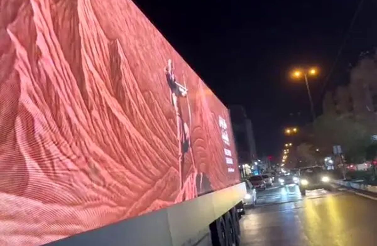 ماجرای تریلی که در شهر تهران می‌چرخد چیست؟