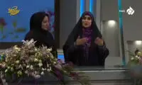 نمایش مچ اندازی دو خانم روی آنتن زنده!