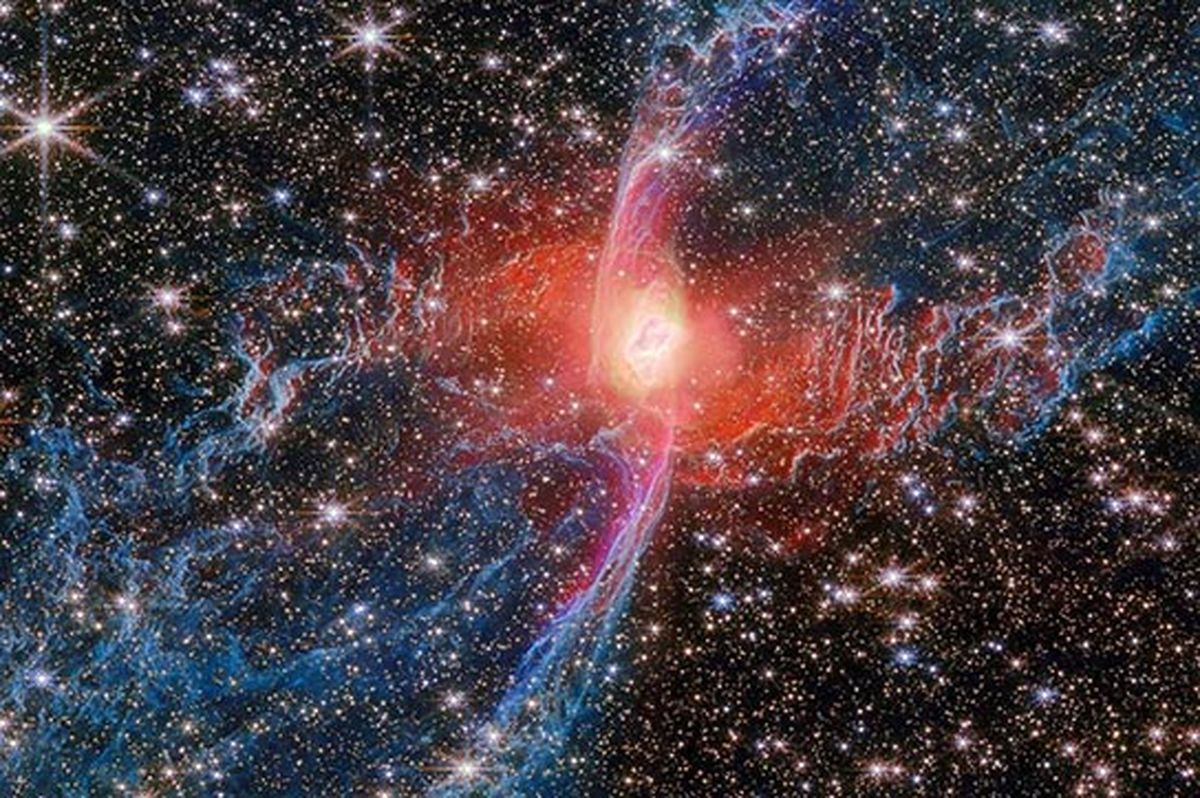 تصاویر تازه تلسکوپ جیمزوب از لحظه مرگ یک ستاره